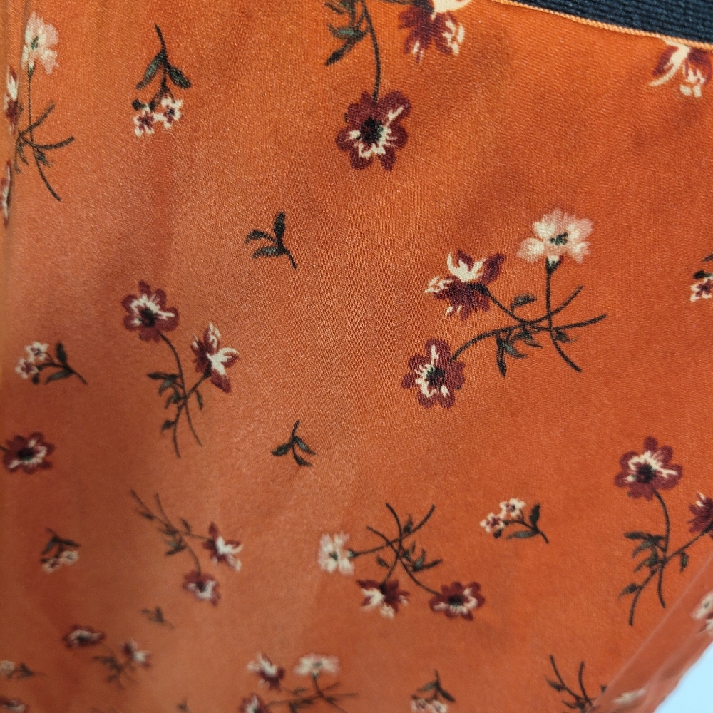 Hollister Floral Women's Skirt in Rust Medium - Picture 6 of 6
